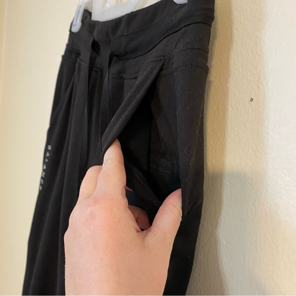 Balance Athletica Joggers - Picture 5 of 7